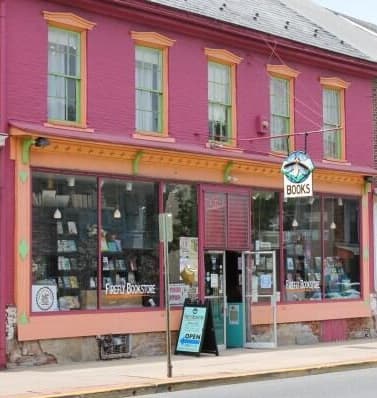 Firefly Bookstore logo