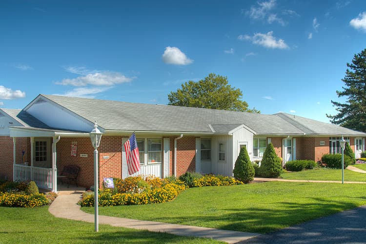 EverTrue Lutheran Home at Topton logo