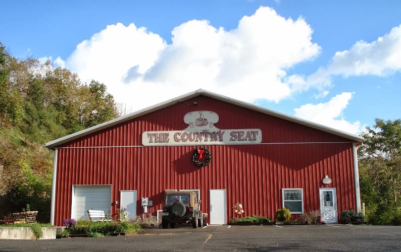 The Country Seat, Inc. logo