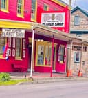 Port Clinton Peanut Shop logo