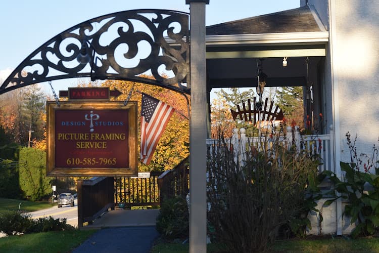 Unique Pewter & Glass Picture Framing Studio logo