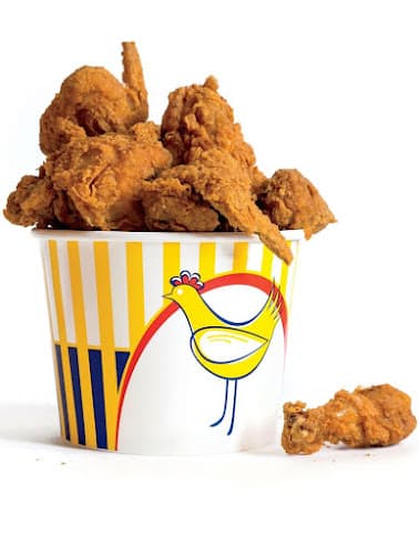 PAPIS FRIED CHICKEN Logo
