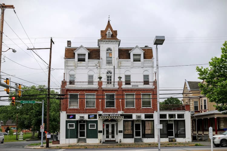 Penn Werner Hotel logo