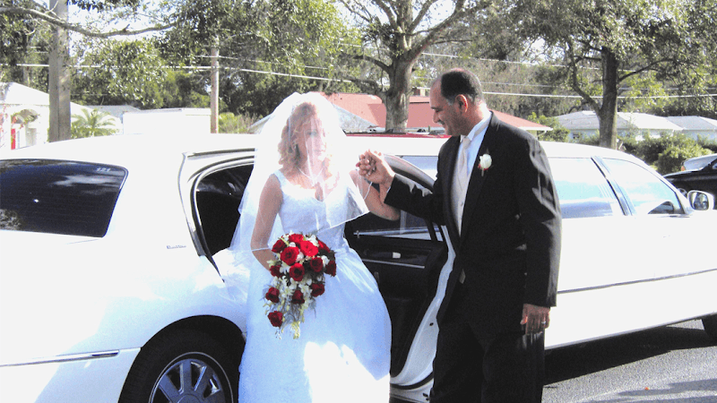Infinity Limousine logo