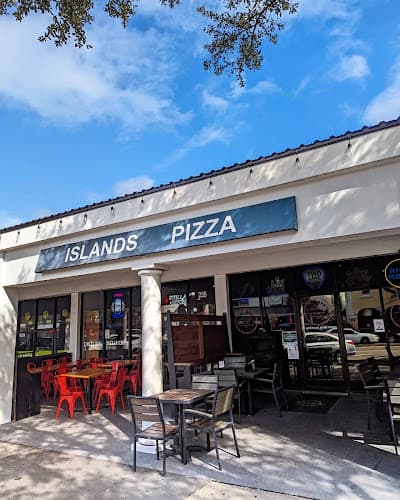 Island Pizza logo