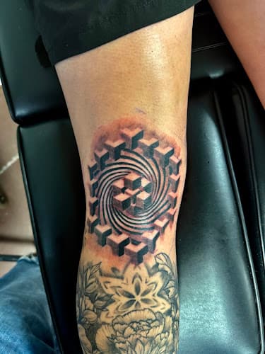 Flying Ferret Tattoo & Piercing logo