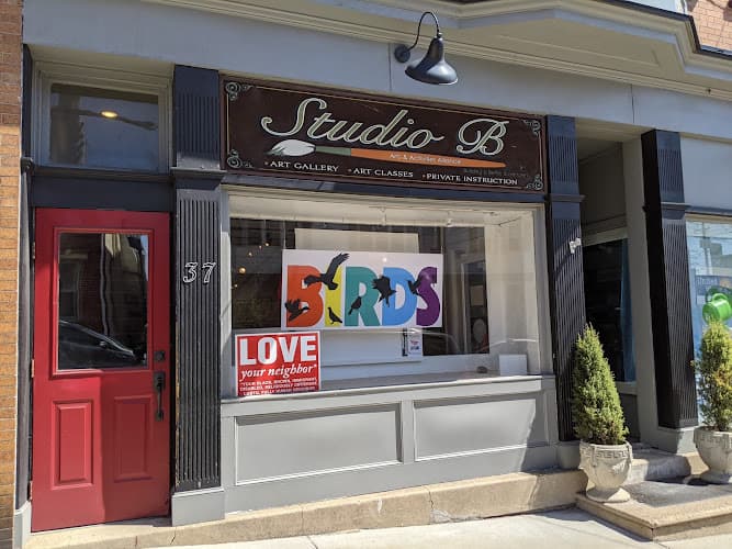 Studio B ART GALLERY logo