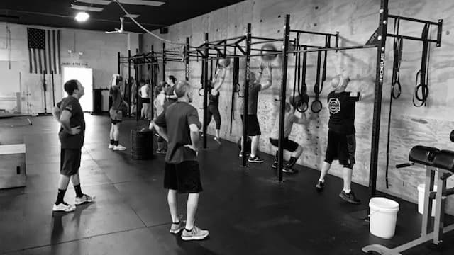 Bear’s Den Fitness (CrossFit BDF) logo