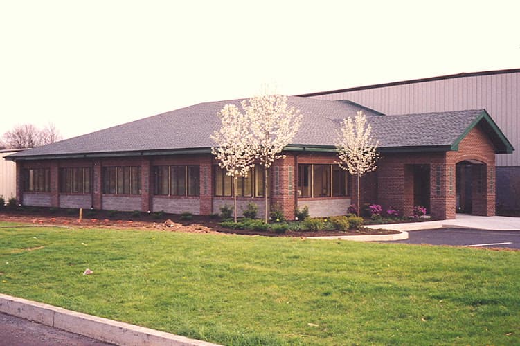 Hollenbach Construction Inc logo