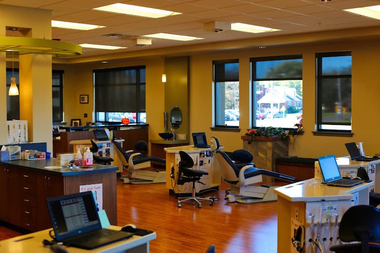 Dr. David McSurdy: The Smile Specialists logo