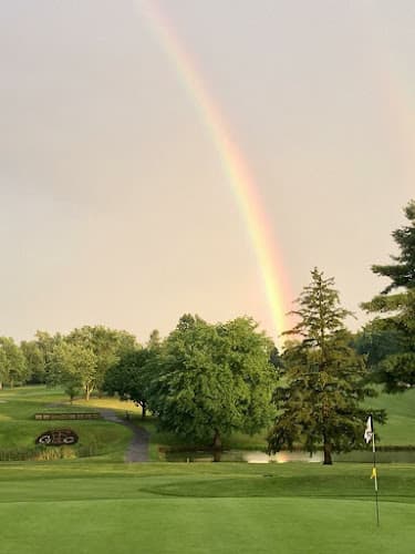 Twin Ponds Golf Course logo