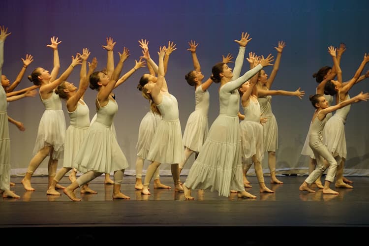Pottstown Dance Theatre logo