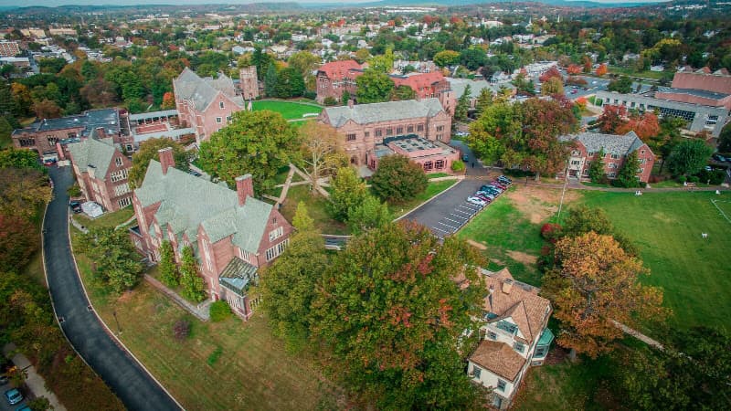 The Hill School logo