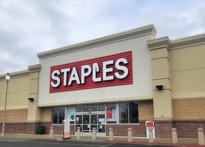 Staples logo