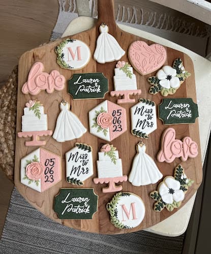 Custom-iced Cookies LLC logo