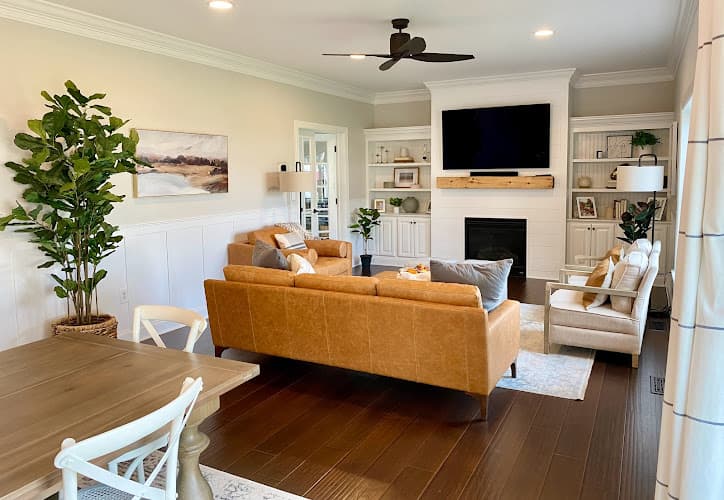 Christy Martin Design Interiors LLC logo
