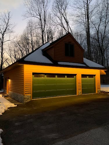 B H Weaver Electric logo