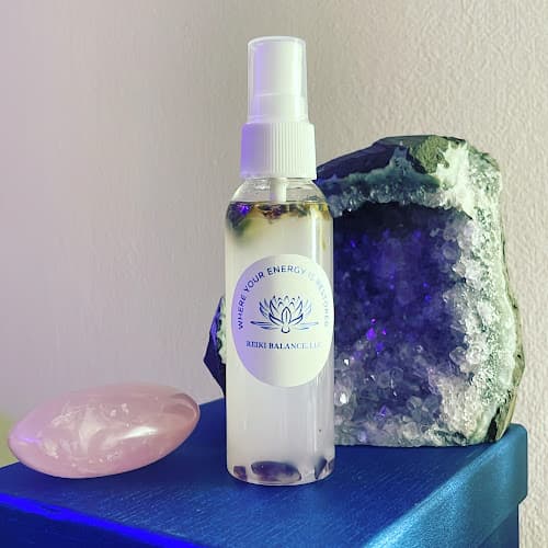 Reiki Balance LLC Logo