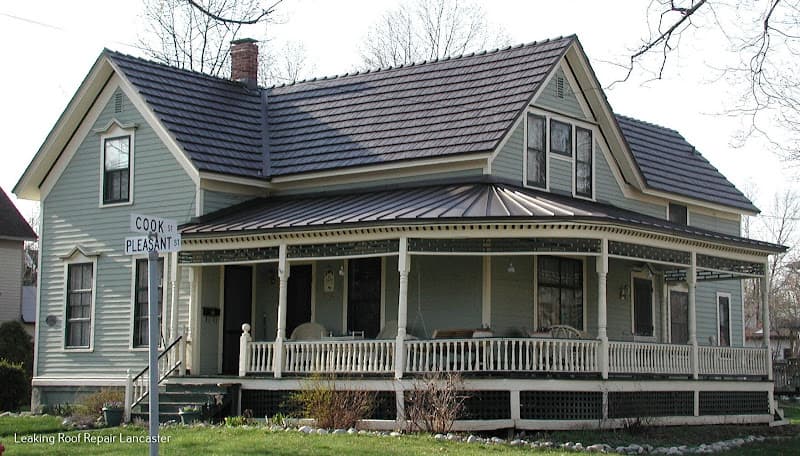 Lancaster Roofing Experts logo