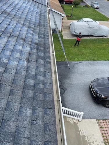 Allstar Gutter Cleaning logo