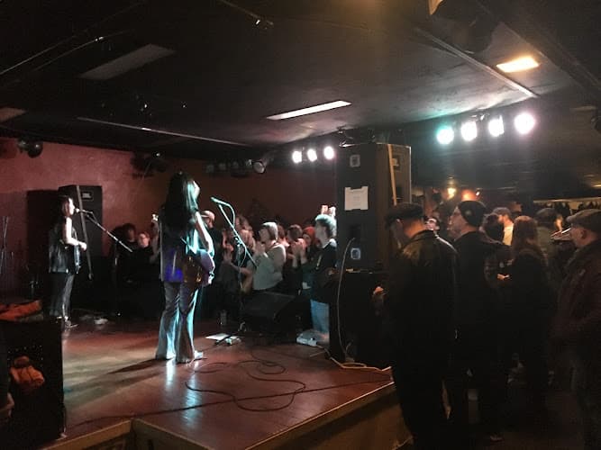 Sidequest on 44th logo