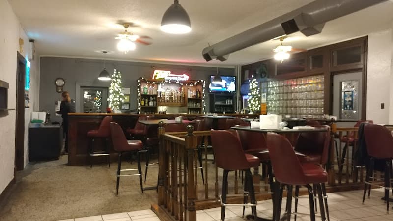 Roland's Trattoria and Takeout Kitchen logo