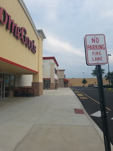 T.J. Maxx & HomeGoods logo