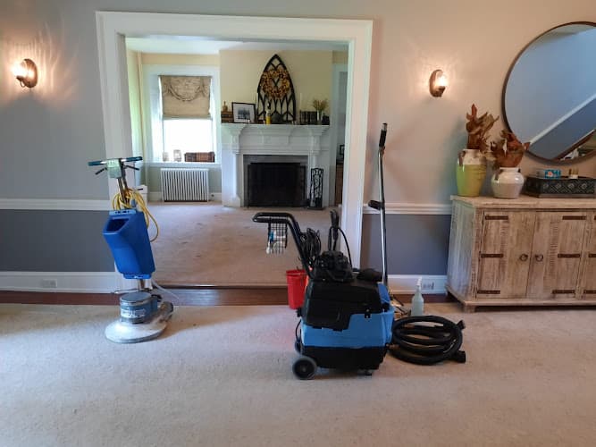 Robert Young Carpet Care | Carpet Cleaning Philadelphia logo