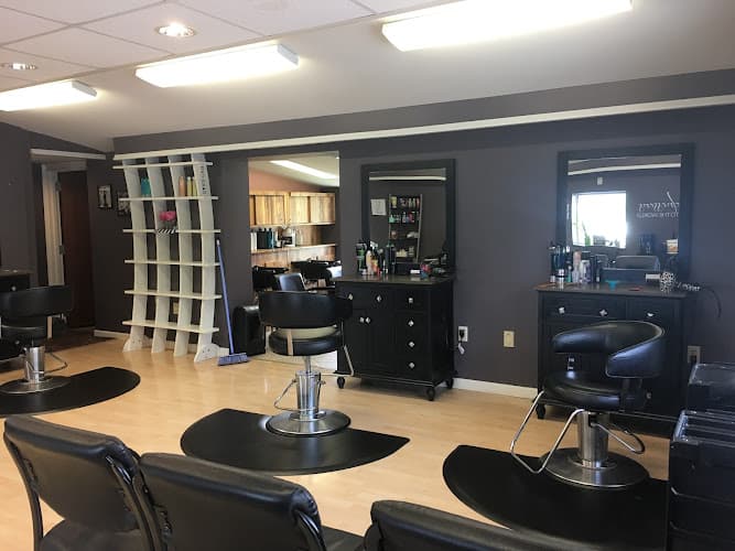 Trexlertown Beauty And Tanning logo