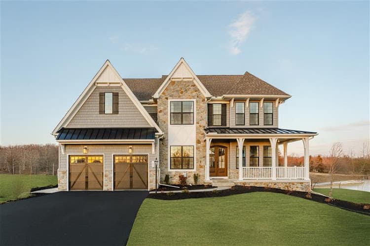 Keystone Custom Homes - Fallbrooke Farms logo