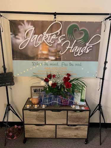 Jackie's Hands logo