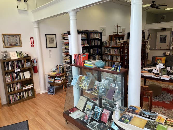 Apport Used Books logo