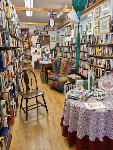 The Old Library Bookshop logo