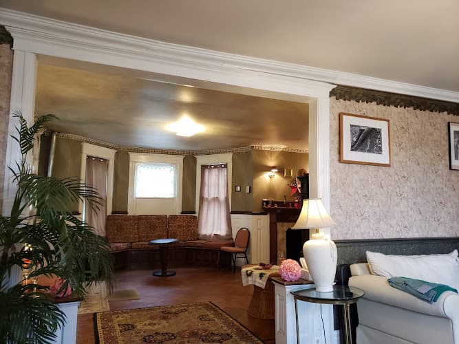 Mount Jefferson logo