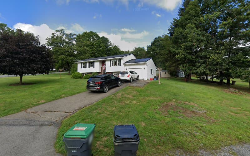 THE LUNCHBOX NEPA FOODTRUCK logo