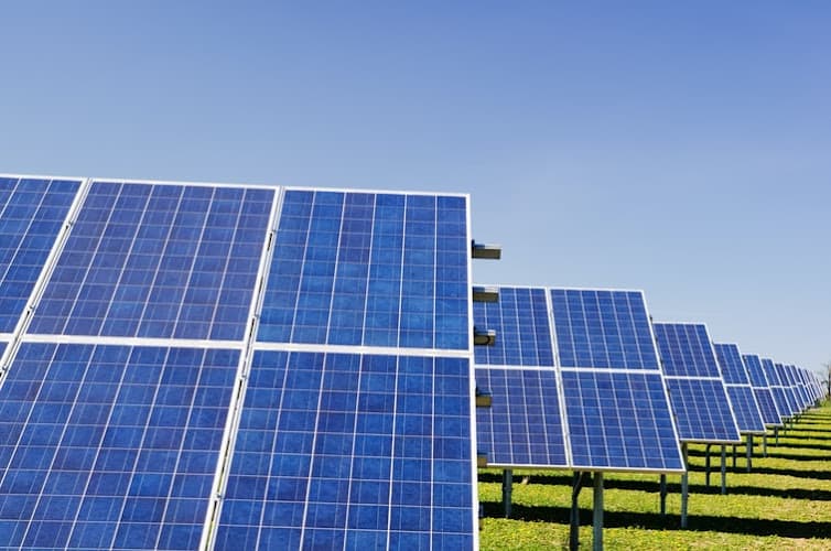 Redtail Solar logo