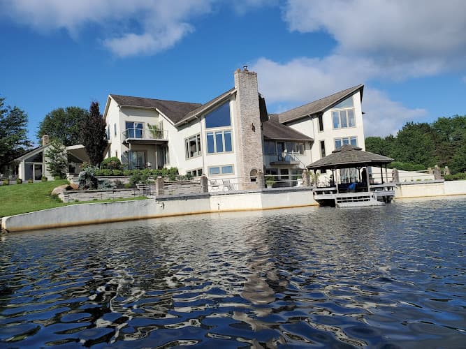 Dockside Bed & Breakfast logo