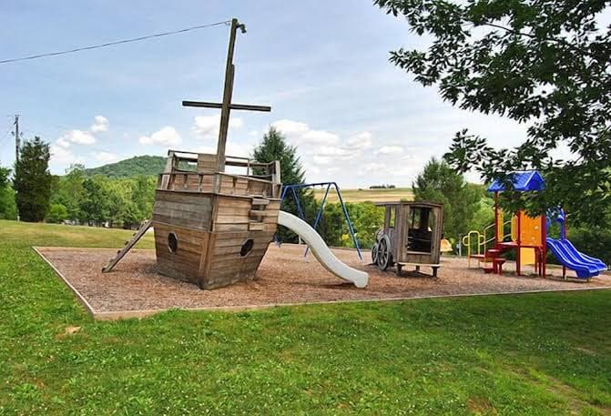 Robin Hill RV Campground