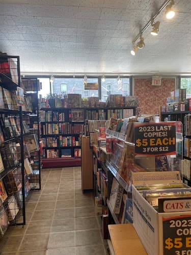 Firefly Bookstore logo