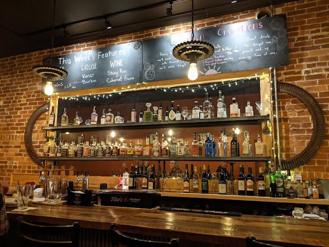 The Tasting Room logo