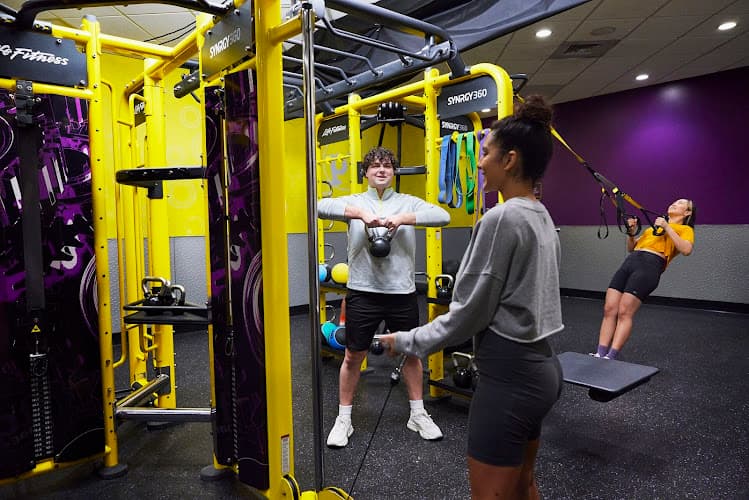 Planet Fitness logo