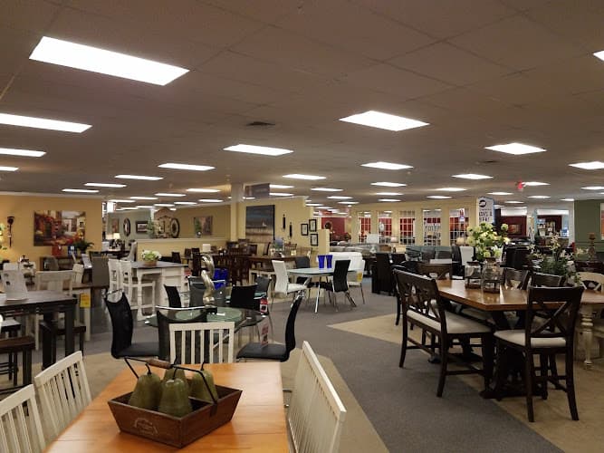 Raymour & Flanigan Furniture and Mattress Store logo