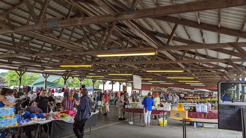Leesport Farmers Market Logo