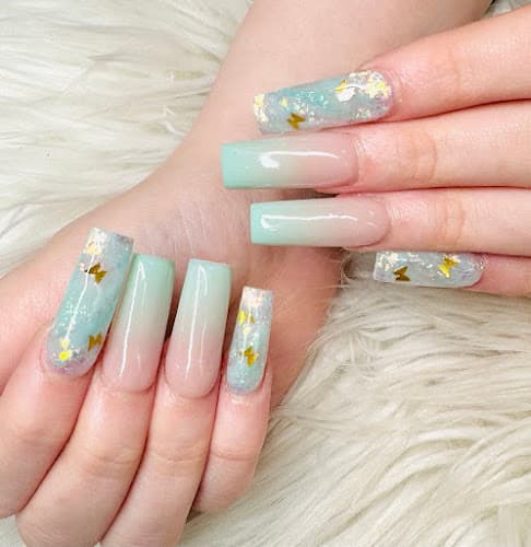 Leesport Nail Salon & Spa Logo