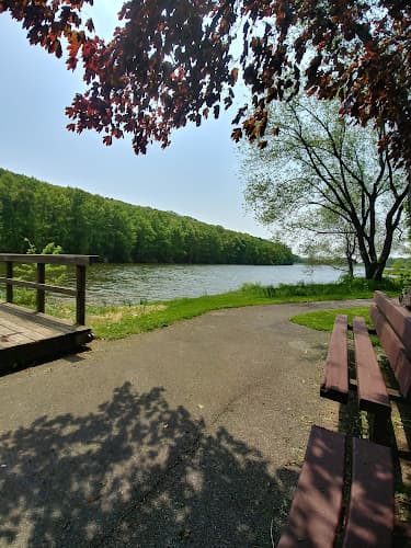 Kaercher Creek Park Logo
