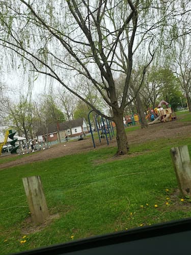 Shoemakersville Park logo