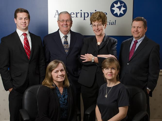 Crossroads Advisors Group - Ameriprise Financial Services, LLC logo