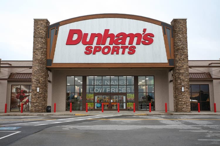 Dunham's Sports logo