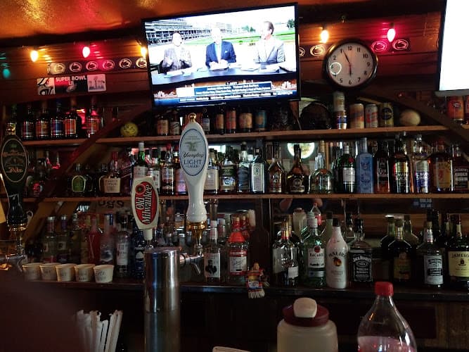 Lazarchick's Cafe logo