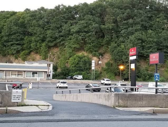 Pottsville Hotel logo